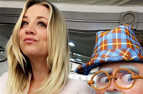 Kaley Cuoco &39;s latest behind-the-scenes picture from the iconic "Big Bang Theory" set is giving fans major ab envy, and admittedly, fogging up some glasses. . Katy cuoco naked